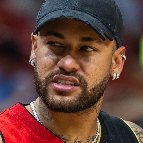 Neymar ainda tem contrato vigente com o Al-Hilal