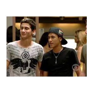 Neymar atuou ao lado de amigos do Santos como Ganso em 'Malhação'