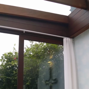 Heloisa Périssé construiu um cômodo na mansão especialmente para suas orações