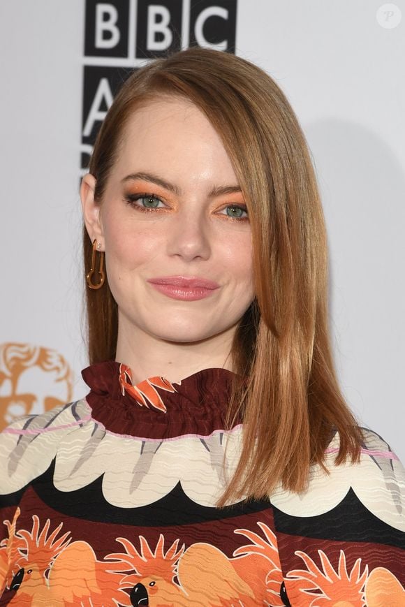 2019: neste clique, Emma Stone havia acabado de completar 30 anos e estava belíssima assim