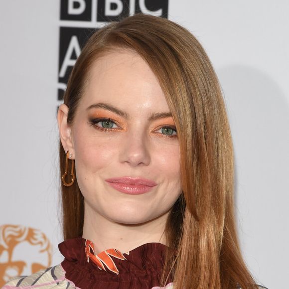 2019: neste clique, Emma Stone havia acabado de completar 30 anos e estava belíssima assim