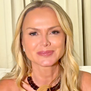 Junto dos comentários, Eliana fez uma reflexão sobre os ataques que sofre por seu corpo