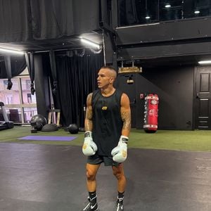 Mel Maia está oficialmente em um relacionamento com Luan Vinicius Medeiros, campeão brasileiro de boxe