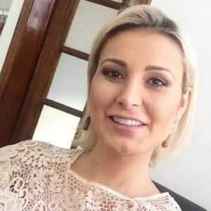 Andressa Urach estava recém-convertida à religião evangélica e se recuperava do trauma de quase morrer em decorrência de uma infecção generalizada