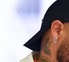 Neymar leva cerca de uma hora para voar de Mangaratiba, cidade do Rio de Janeiro onde tem uma mansão, para Santos