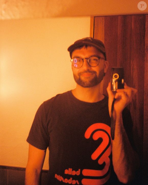 Cantor Silva fez pesados ataques a famosos durante show em Brasília em 7 de setembro de 2025