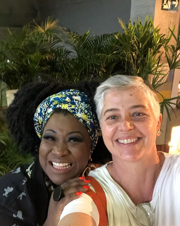 Pouco popular nas redes sociais, Anna Paula Nico, que também é arquiteta, tem se dedicado ao 'Amarmita', um negócio de venda de marmitas congeladas