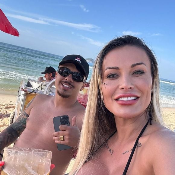 Andressa Urach é 13 anos mais velha que o novo marido. Ela tem 38 e ele, 25