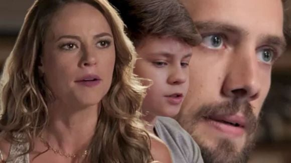 O veneno de Melissa: no resumo de 'Além do Tempo' (21 a 26 de setembro), vilã revela que Felipe não é o pai de Alex; Emília e Vitória entram em novo conflito e muito mais