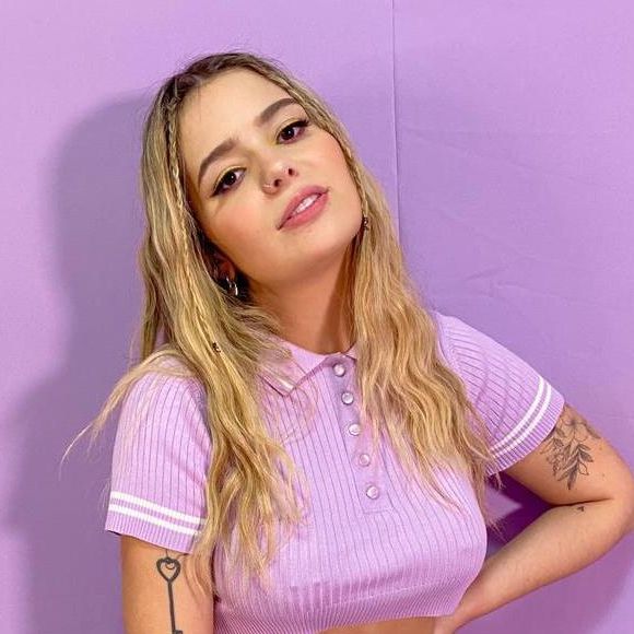 Aos 21 anos, Viih Tube entrou no 'BBB 21' e ficou conhecida por todo o Brasil