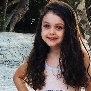 Como Maysa cresceu! Aos 14 anos, filha de Jayme Monjardim rouba cena por altura no aniversário do diretor