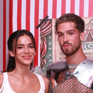 Fantasia romântica de casal para Halloween: o filme 'Romeu + Julieta' inspirou Bruna Marquezine e João Guilherme nestes looks