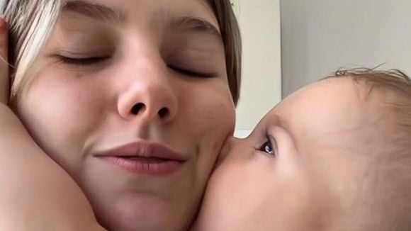 'Dor que aperta o peito': com Isabel Veloso na UTI há 24 dias, pai da jovem faz desabafo comovente envolvendo festas de fim de ano e aniversário do neto