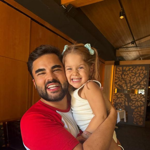 Maria Flor faz aniversário nesta quarta-feira (22) e ganhou homenagem em um post de Lucas Guedez