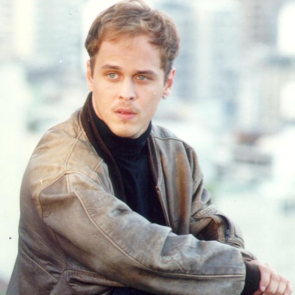 'A Viagem': Alexandre (Guilherme Fontes) atentou contra a própria vida após ser condenado por homicídio e jurar vingança