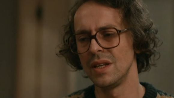 Novo embate! Atilla perde a paciência com Reha e toma decisão: resumo do capítulo de sexta-feira 17/04, da novela 'Coração de Mãe'