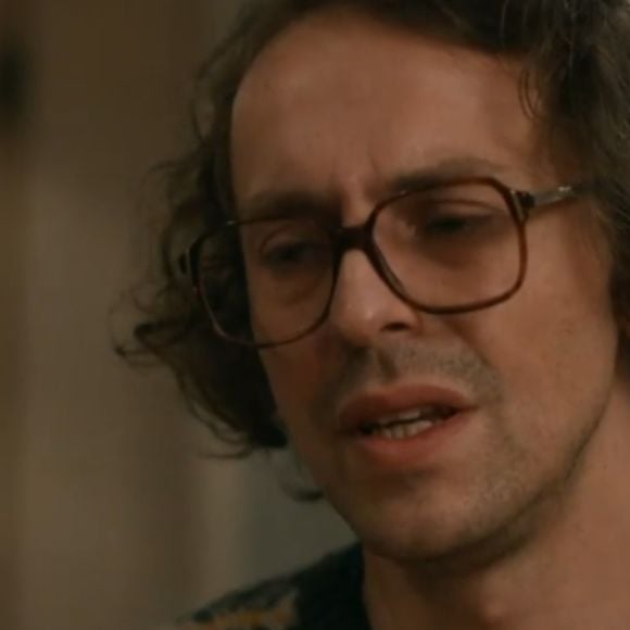 Novo embate! Atilla perde a paciência com Reha e toma decisão: resumo do capítulo de sexta-feira 17/04, da novela 'Coração de Mãe'