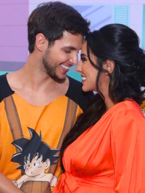 Minha namorada geek pediu e eu não pude negar: os novos tênis da Converse de 'Dragon Ball Z' são a dose de serotonina do meu dia e trazem nostalgia para quem nasceu nos anos 80 e 90 e cresceu assistindo o anime
