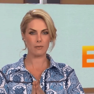 Record deposita valores penhorados após decisão judicial envolvendo a apresentadora.