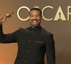 Antes do momento descontraído na lanchonete, Michael B. Jordan protagonizou um dos discursos mais emocionantes da noite. Ao subir ao palco, ele procurou seus pais na plateia e lembrou que seu pai havia viajado de Gana até Los Angeles para acompanhar a cerimônia