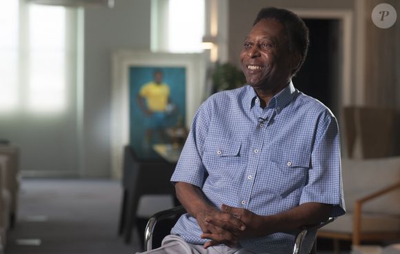Família de Pelé pode tentar acordo para pagamento das dívidas ou indicar outro bem de valor igual ao dos apartamentos que tiveram a penhora dos direitos