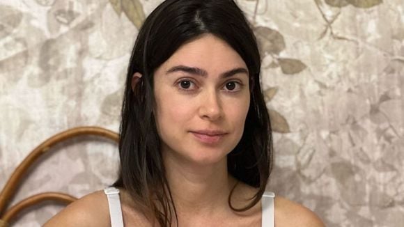 'Era sangue...': Thaila Ayala faz forte desabafo e choca ao detalhar abuso sexual na infância