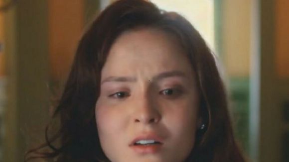 'Quase morri': há 11 anos, Larissa Manoela enfrentou risco de vida após gravação de novela no SBT; atriz expõe drama nos bastidores