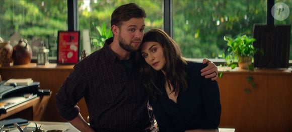 À medida em que os dois se envolvem, o romance chega em um ponto complicado com acusações graves