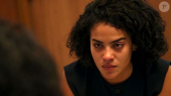 Maria de Fátima (Bella Campos) de 'Vale Tudo' não deve entregar o filho para adoção como aconteceu em 1988