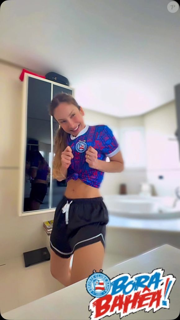 Claudia Leitte comemorou a vitória do Bahia no Campeonato Baiano de 2025