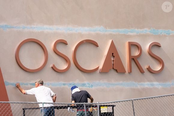 O Oscar 2025 está acontecendo neste domingo (02)