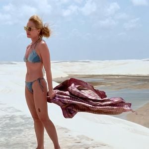 Angélica tem 52 anos e faz um enorme sucesso com seu corpo super definido e em forma