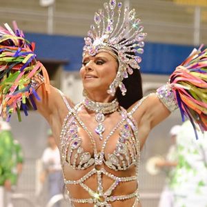 Viviane Araújo brilhou em mais um ensaio para o Carnaval 2025