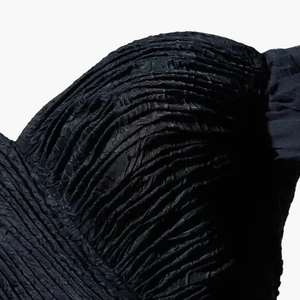Segundo a Sotheby's, o vestido da Princesa Diana será vendido pela primeira vez desde junho de 1997, quando ela colocou 79 peças de seu guarda-roupa em leilão para arrecadar fundos para instituições de caridade