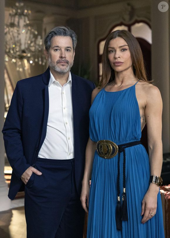 Grazi Massafera e Murilo Benício conquista principais prêmios pela novela 'Três Graças'