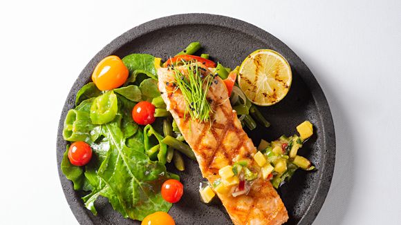 De dieta, aprendi com a nutricionista de Bruna Marquezine quais alimentos e bebidas dão energia e nunca mais tive preguiça na hora de malhar