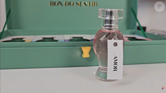 Como transformar o amor em uma fragrância? Esse foi o desafio da francesa Veronique Nyberg, da MANE, no desenvolvimento do Box do Sentir, de O Boticário. Master Perfumista com uma relação afetiva de longa data com o Brasil, ela interpretou o sentimento a partir da proximidade, das trocas e dos vínculos construídos entre as pessoas. A criação integra o projeto que reúne cinco perfumistas internacionais para traduzir emoções em composições olfativas autorais