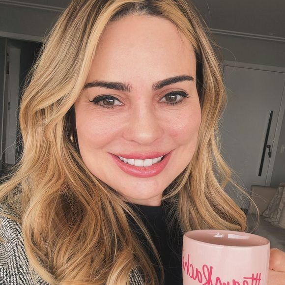 Rachel Sheherazade confirmou nesta segunda-feira (23) sua saída da Record TV