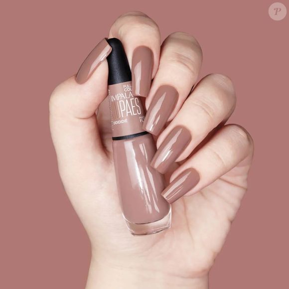 Esmalte de Odete Roitman pode ser encontrado por valores que variam entre R$ 4 e R$ 7 na internet