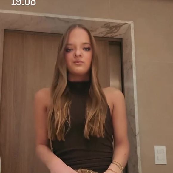 Rafaella Justus montou uma produção sofisticada e perfeita para um evento social