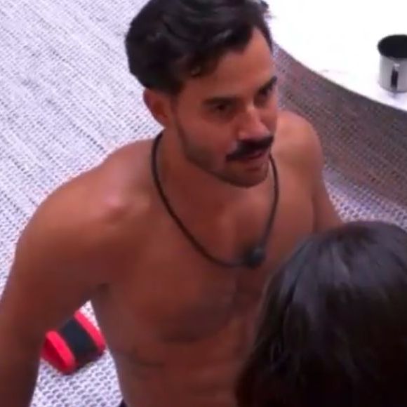 'BBB 25': Na continuação do bate papo, Mateus pontuou: 'O que você tá sentindo, eu sinto igual. As outras pessoas, você super deixa falar...', pontuou o brother.