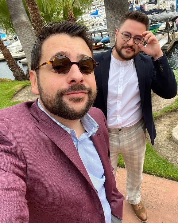 De 'A Usurpadora', Sergio Miguel Guerrero mantém um relacionamento com o escritor e roteirista de cinema Ricardo Avilés.