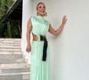 Poliana Rocha, mulher de Leonardo, gosta de investir em tendências de moda.