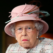 A resposta brutal e hilariante de Rainha Elizabeth II a um alto funcionário da corte que recusou seu convite: 'Não vou...'