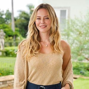 Paolla Oliveira sobre as fotos nunca mostradas: 'Fui mexer no meu rolo da câmera e achei tanta foto linda esquecida, tudo porque eu achava que elas não eram boas o suficiente'.