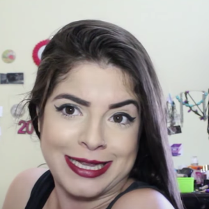 Essa era a aparênci de Gkay antes de começar a fazer procedimentos estéticos