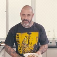Não sou fã de camarão, mas depois que aprendi essa salada de grãos do chef Henrique Fogaça nunca mais passei fome na dieta