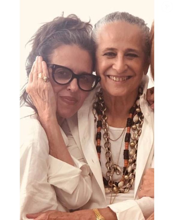 Maria Bethânia estava casada com a figurinista Gilda Midani, mãe de João Vicente de Castro, ator da novela 'Vale Tudo'