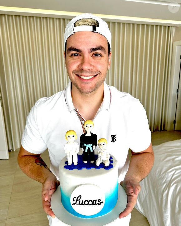 Luccas Neto gosta de treinar com a esposa diariamente
