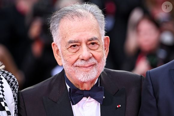 Atualmente com 86 anos, Francis Ford Coppola já dirigiu 25 filmes e ganhou 5 Oscars, mas está vivendo uma crise financeira